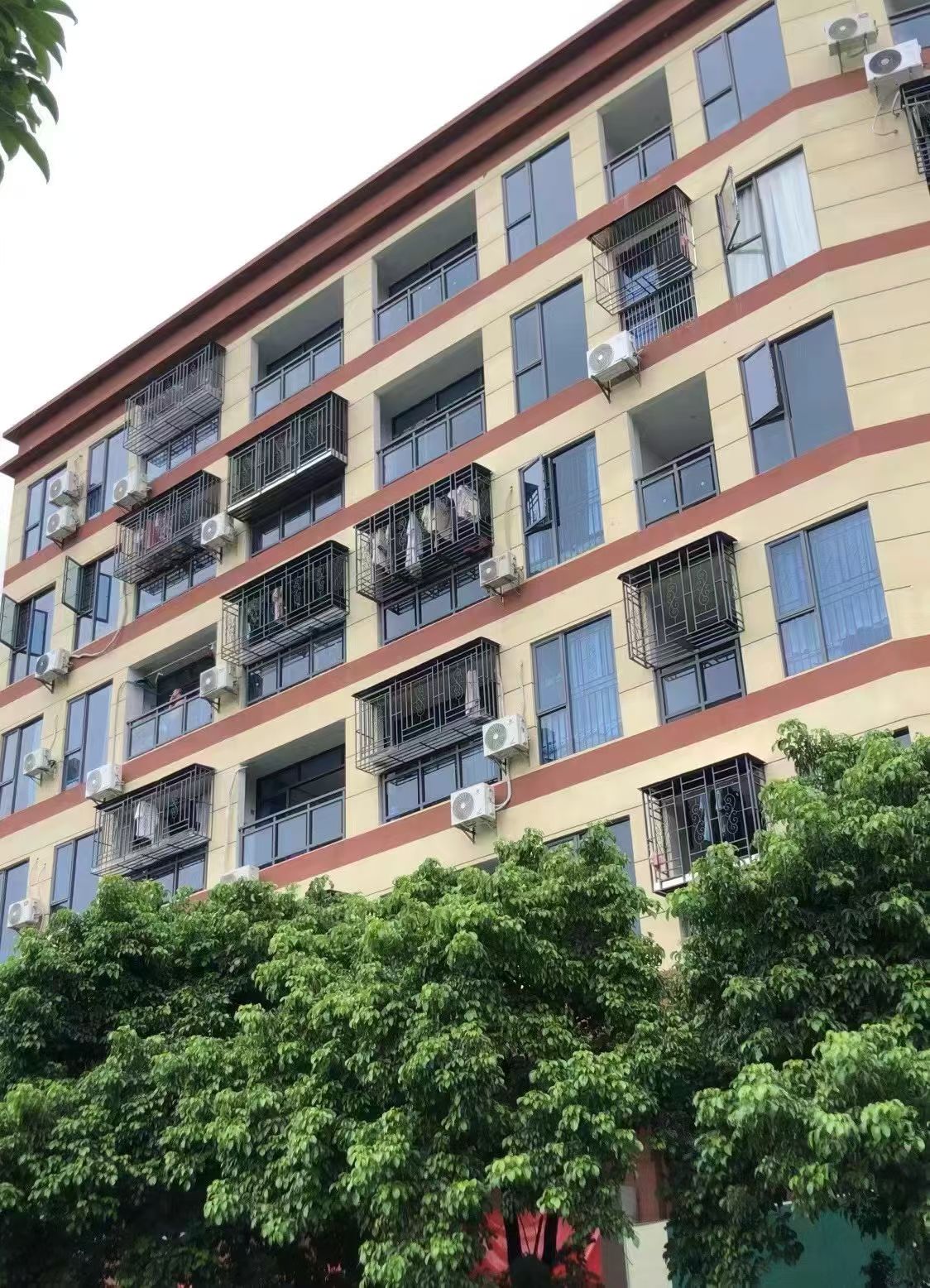 石岩六栋统建楼新盘《碧湖花园》总价32.8万起，环境一流(图1)
